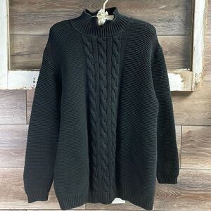 LizWear Ladies Pullover Sweater, Size M, Black